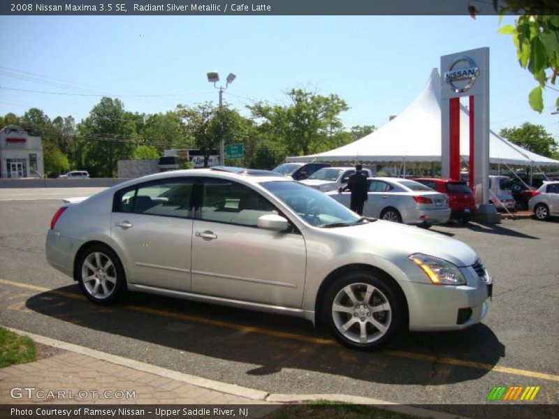 Radiant Silver Metallic / Cafe Latte 2008 Nissan Maxima 3.5 SE