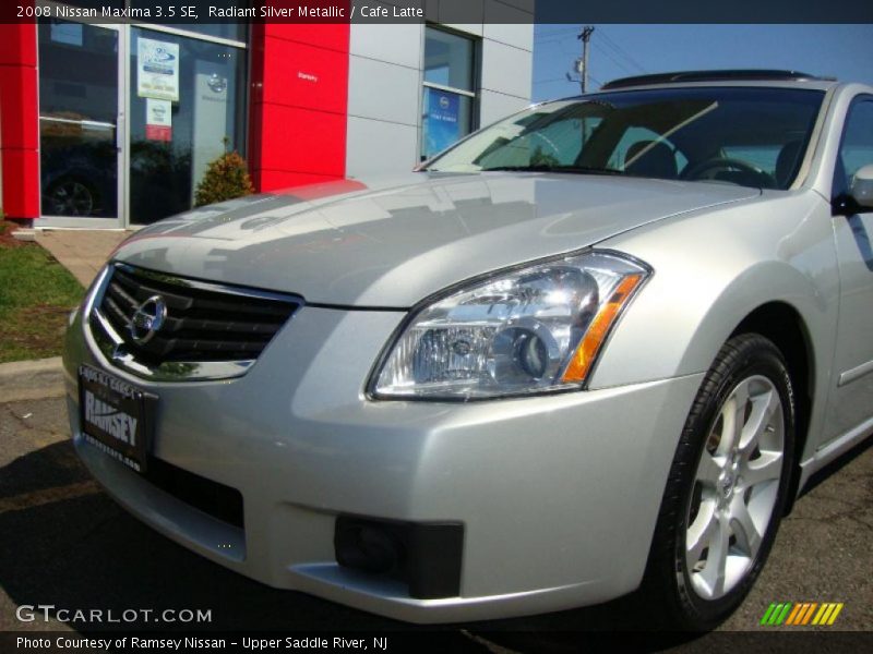Radiant Silver Metallic / Cafe Latte 2008 Nissan Maxima 3.5 SE