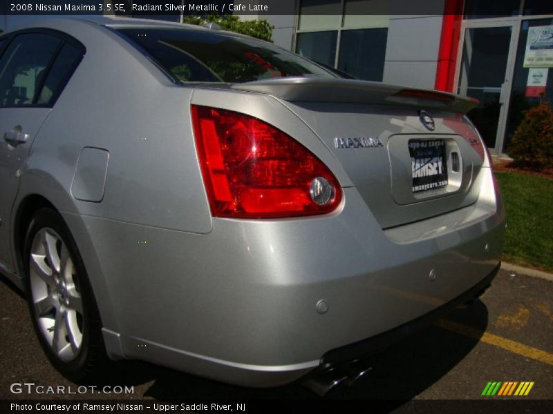 Radiant Silver Metallic / Cafe Latte 2008 Nissan Maxima 3.5 SE