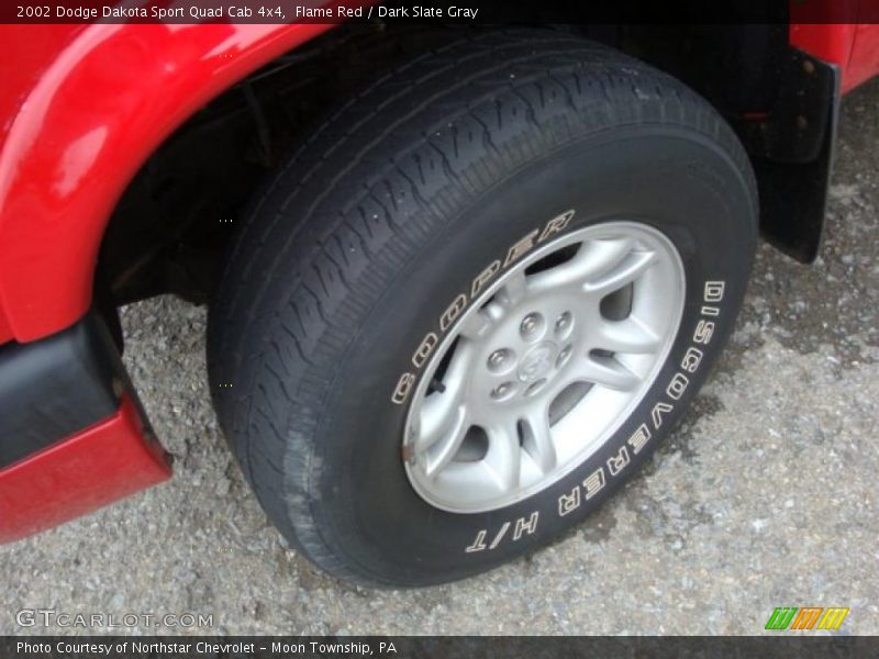Flame Red / Dark Slate Gray 2002 Dodge Dakota Sport Quad Cab 4x4