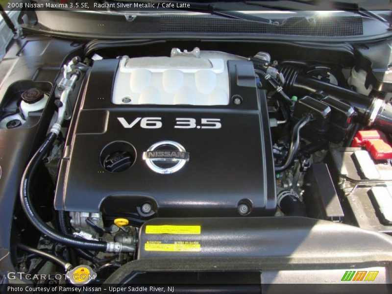 Radiant Silver Metallic / Cafe Latte 2008 Nissan Maxima 3.5 SE