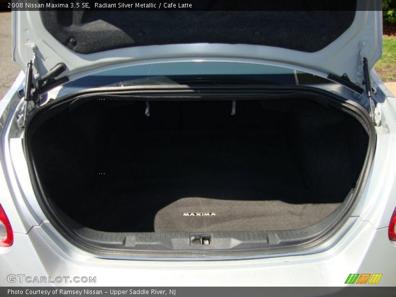 Radiant Silver Metallic / Cafe Latte 2008 Nissan Maxima 3.5 SE