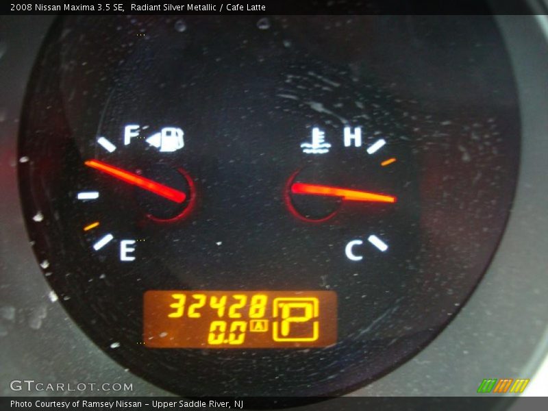 Radiant Silver Metallic / Cafe Latte 2008 Nissan Maxima 3.5 SE