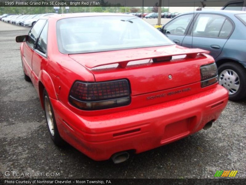 Bright Red / Tan 1995 Pontiac Grand Prix SE Coupe