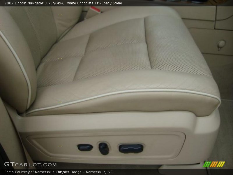 White Chocolate Tri-Coat / Stone 2007 Lincoln Navigator Luxury 4x4
