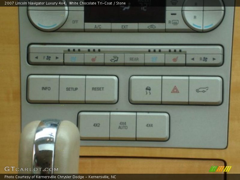 White Chocolate Tri-Coat / Stone 2007 Lincoln Navigator Luxury 4x4