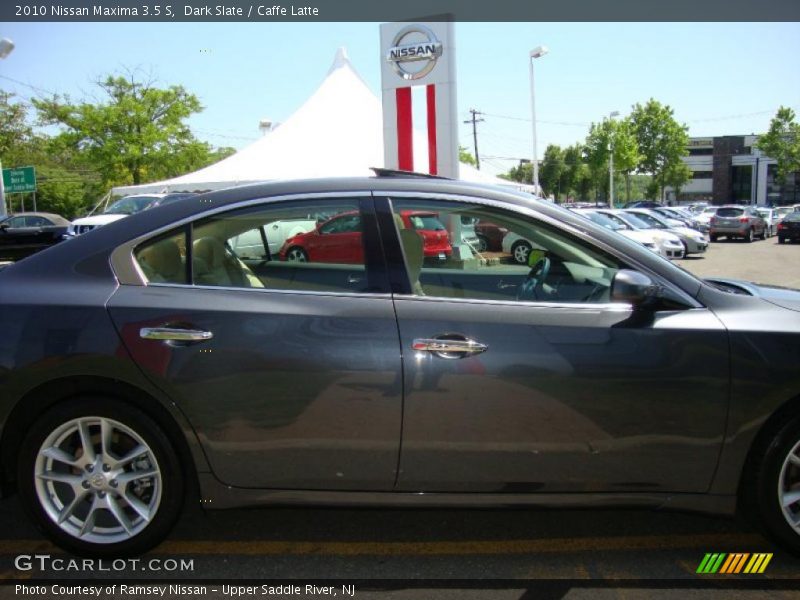 Dark Slate / Caffe Latte 2010 Nissan Maxima 3.5 S