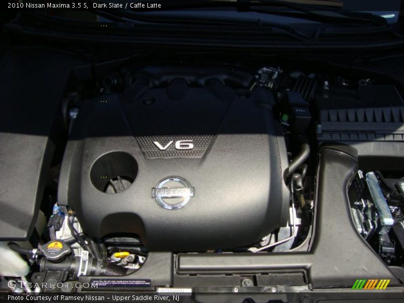 Dark Slate / Caffe Latte 2010 Nissan Maxima 3.5 S