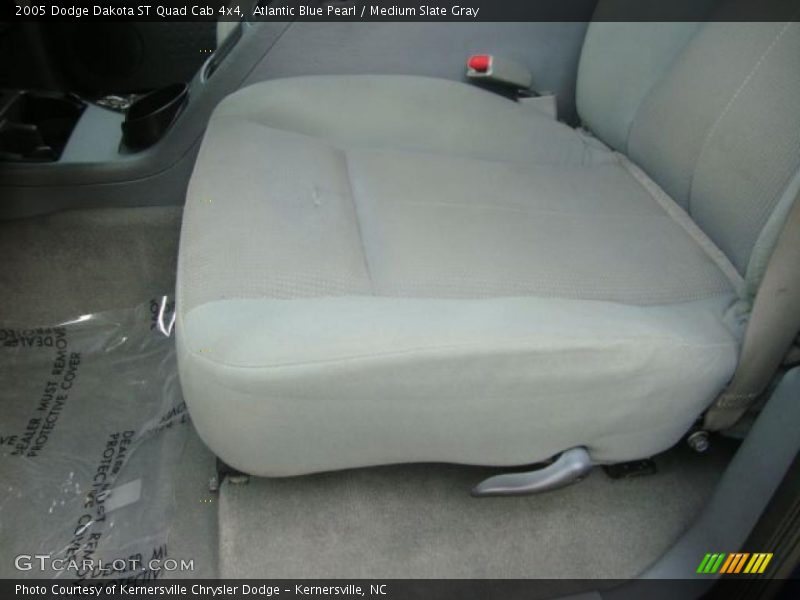 Atlantic Blue Pearl / Medium Slate Gray 2005 Dodge Dakota ST Quad Cab 4x4