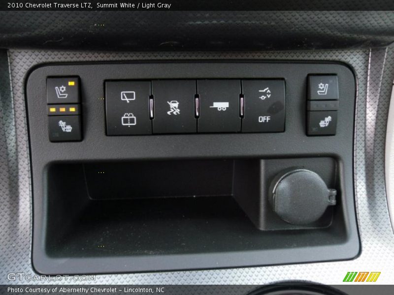 Summit White / Light Gray 2010 Chevrolet Traverse LTZ