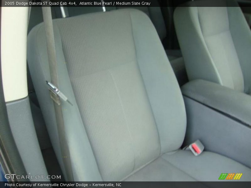 Atlantic Blue Pearl / Medium Slate Gray 2005 Dodge Dakota ST Quad Cab 4x4