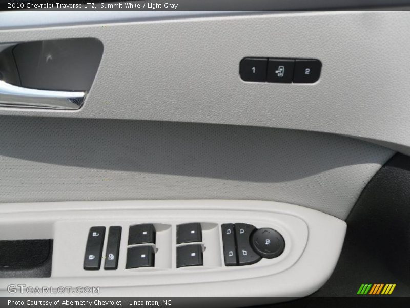 Summit White / Light Gray 2010 Chevrolet Traverse LTZ