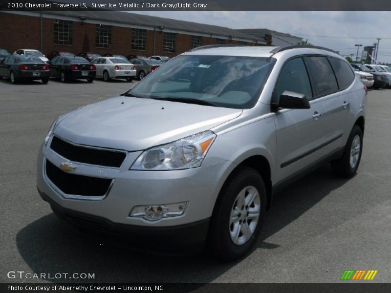 Silver Ice Metallic / Dark Gray/Light Gray 2010 Chevrolet Traverse LS
