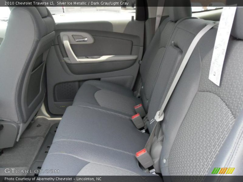 Silver Ice Metallic / Dark Gray/Light Gray 2010 Chevrolet Traverse LS