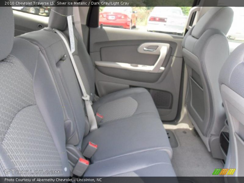Silver Ice Metallic / Dark Gray/Light Gray 2010 Chevrolet Traverse LS