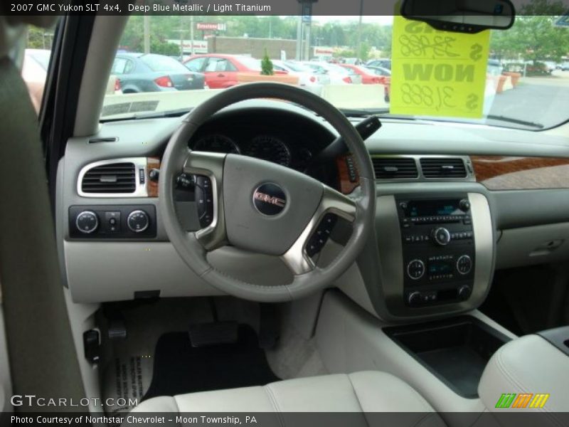 Deep Blue Metallic / Light Titanium 2007 GMC Yukon SLT 4x4