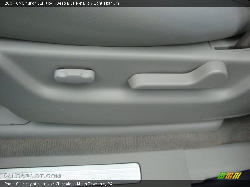 Deep Blue Metallic / Light Titanium 2007 GMC Yukon SLT 4x4