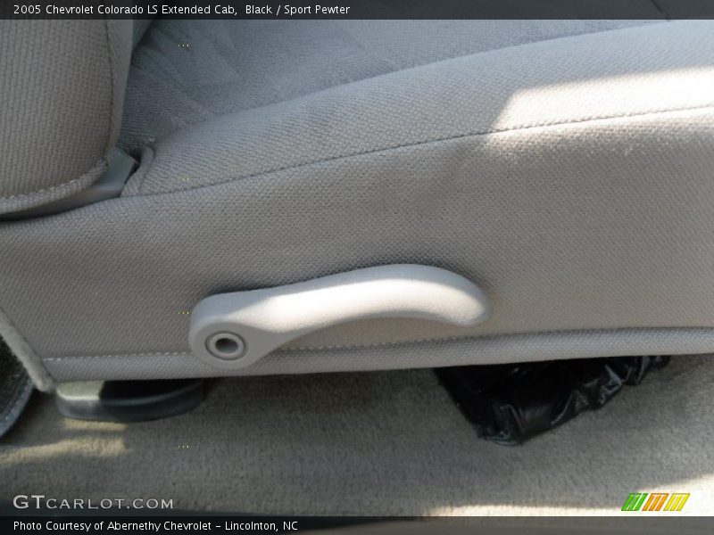 Black / Sport Pewter 2005 Chevrolet Colorado LS Extended Cab
