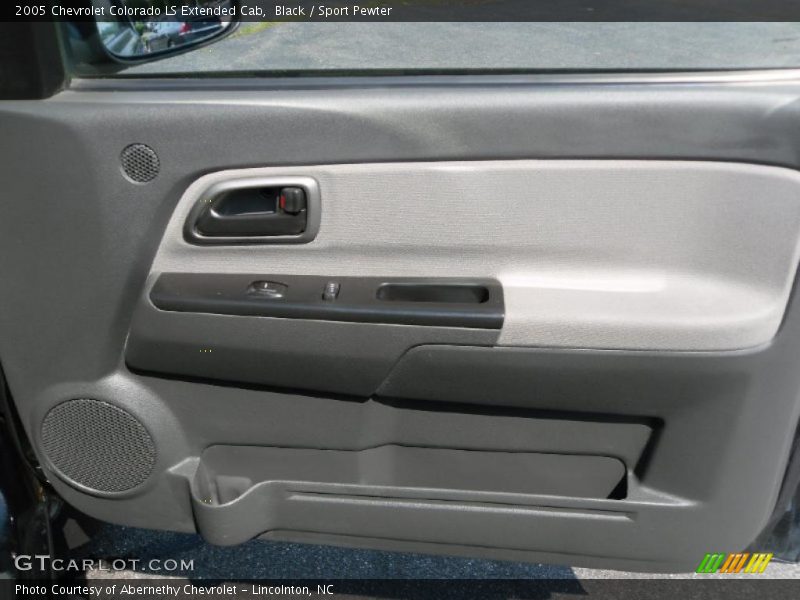 Black / Sport Pewter 2005 Chevrolet Colorado LS Extended Cab