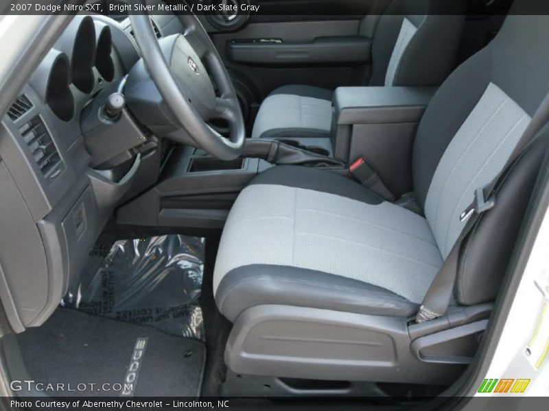 Bright Silver Metallic / Dark Slate Gray 2007 Dodge Nitro SXT