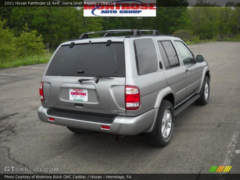 Sierra Silver Metallic / Charcoal 2001 Nissan Pathfinder LE 4x4