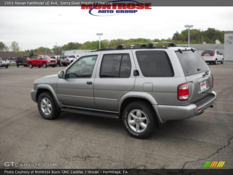 Sierra Silver Metallic / Charcoal 2001 Nissan Pathfinder LE 4x4