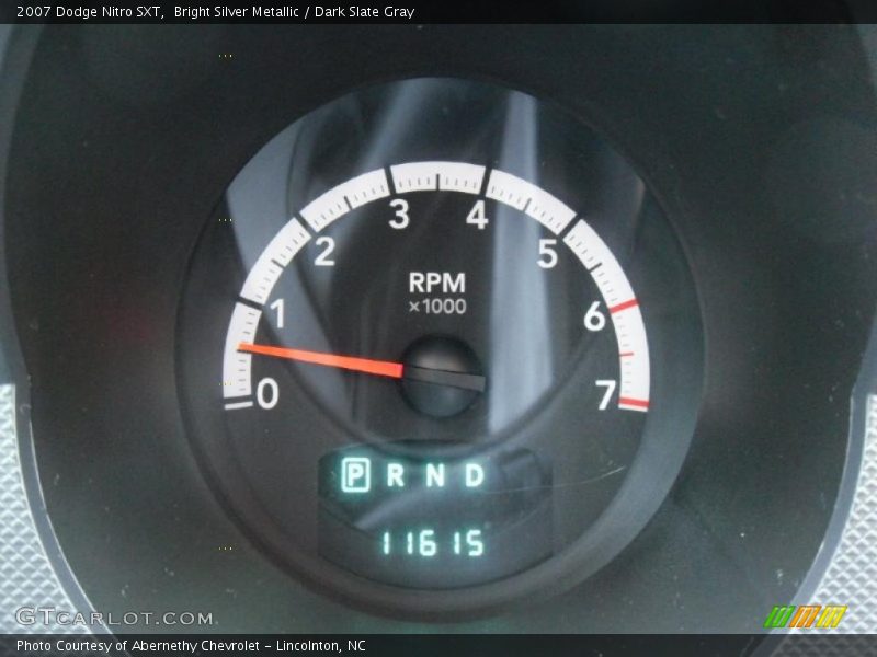 Bright Silver Metallic / Dark Slate Gray 2007 Dodge Nitro SXT