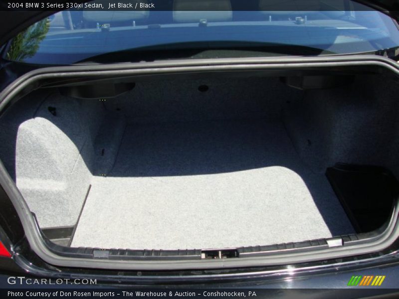 Jet Black / Black 2004 BMW 3 Series 330xi Sedan