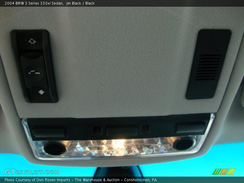 Jet Black / Black 2004 BMW 3 Series 330xi Sedan