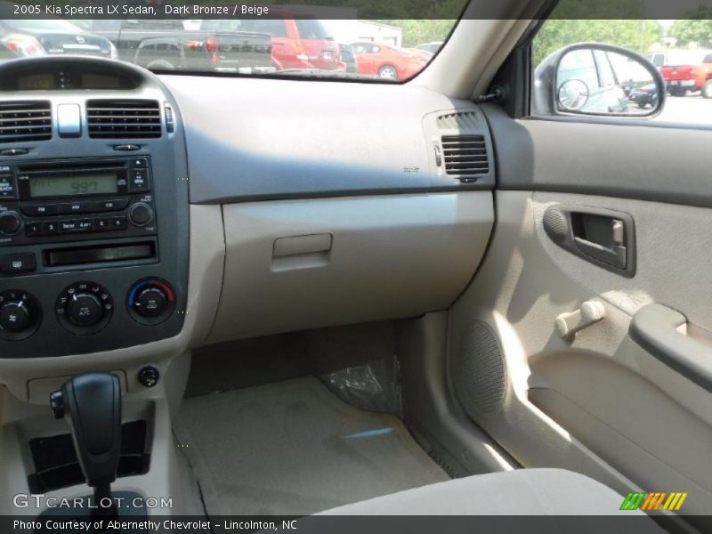 Dark Bronze / Beige 2005 Kia Spectra LX Sedan