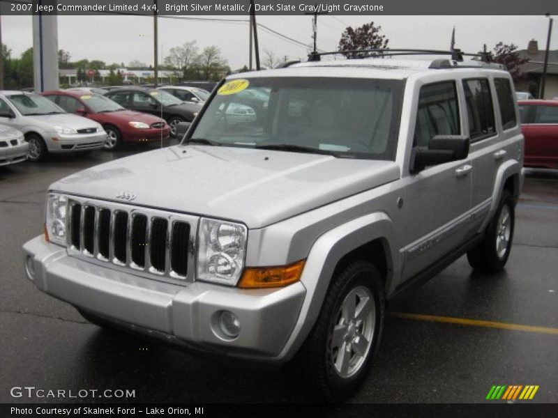 Bright Silver Metallic / Dark Slate Gray/Light Graystone 2007 Jeep Commander Limited 4x4