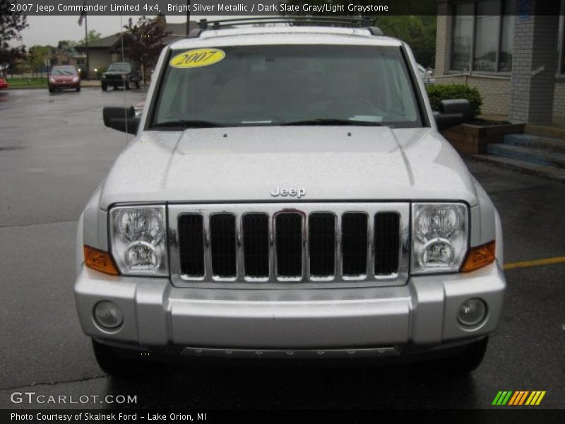 Bright Silver Metallic / Dark Slate Gray/Light Graystone 2007 Jeep Commander Limited 4x4