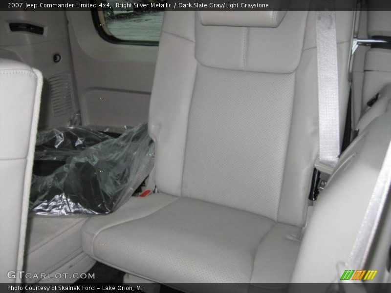 Bright Silver Metallic / Dark Slate Gray/Light Graystone 2007 Jeep Commander Limited 4x4