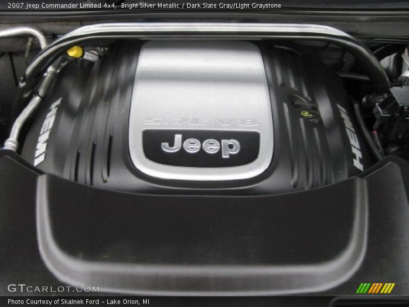 Bright Silver Metallic / Dark Slate Gray/Light Graystone 2007 Jeep Commander Limited 4x4