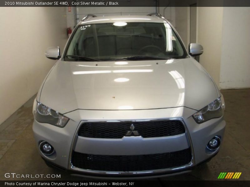 Cool Silver Metallic / Black 2010 Mitsubishi Outlander SE 4WD