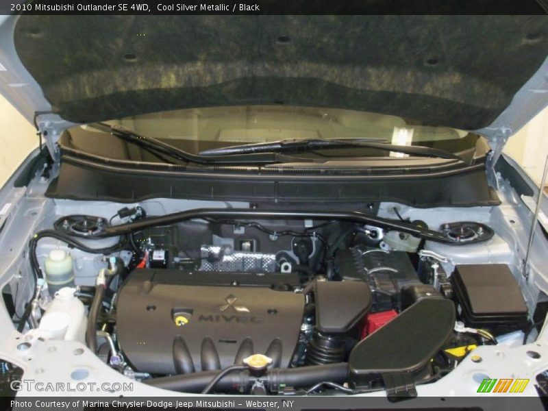Cool Silver Metallic / Black 2010 Mitsubishi Outlander SE 4WD