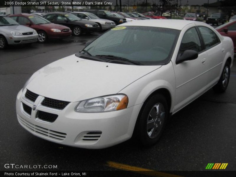 Stone White / Dark Slate Grey 2006 Dodge Stratus SXT Sedan