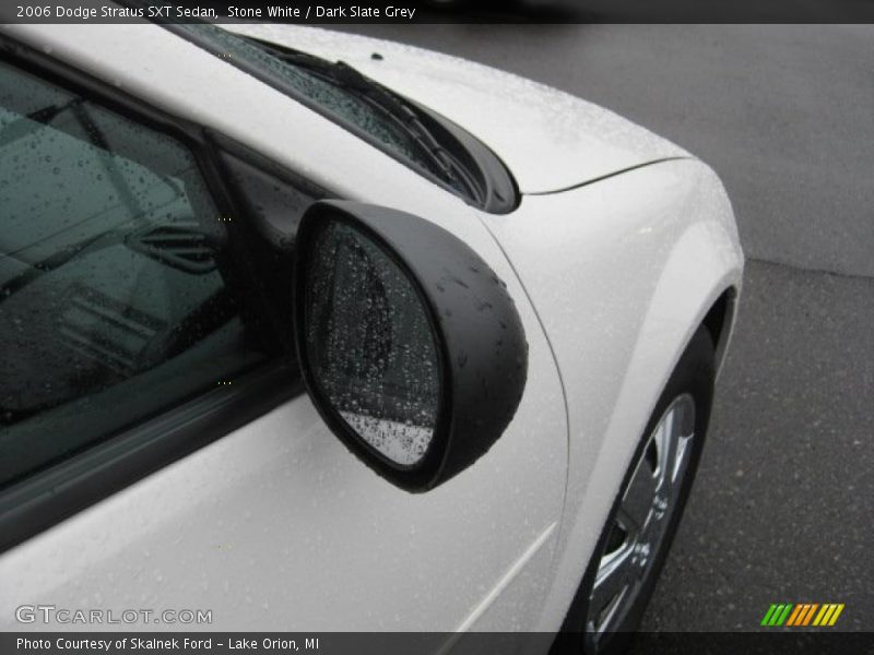 Stone White / Dark Slate Grey 2006 Dodge Stratus SXT Sedan