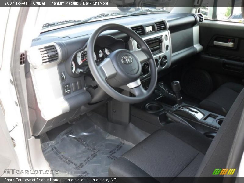 Titanium Metallic / Dark Charcoal 2007 Toyota FJ Cruiser