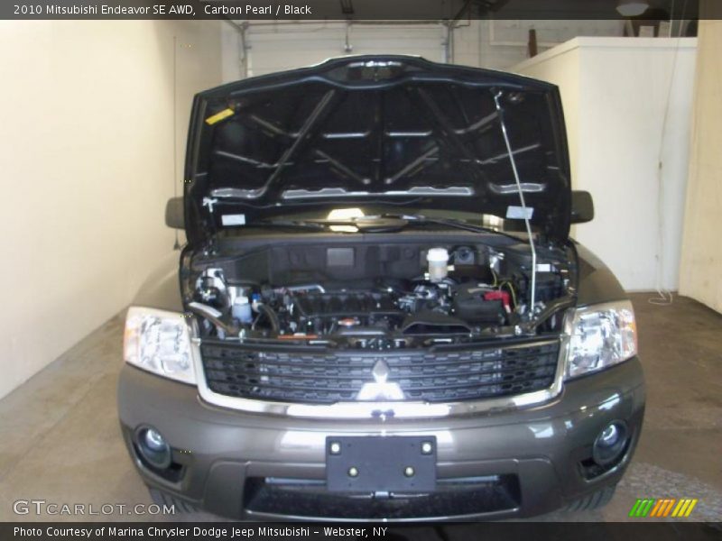 Carbon Pearl / Black 2010 Mitsubishi Endeavor SE AWD