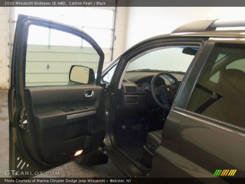 Carbon Pearl / Black 2010 Mitsubishi Endeavor SE AWD