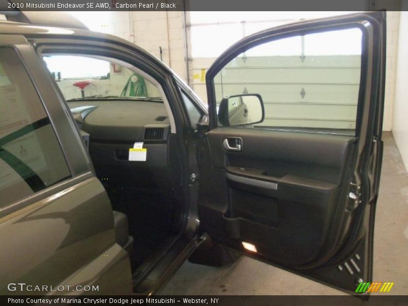 Carbon Pearl / Black 2010 Mitsubishi Endeavor SE AWD