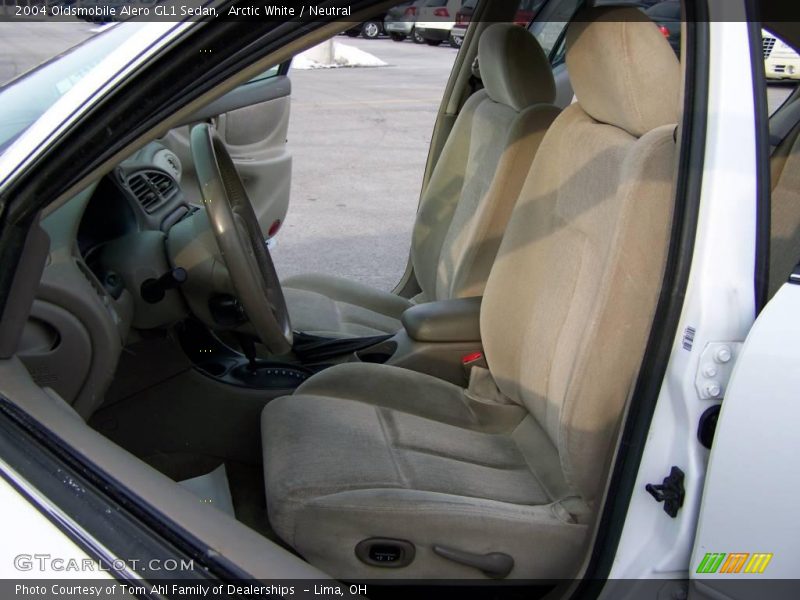 Arctic White / Neutral 2004 Oldsmobile Alero GL1 Sedan