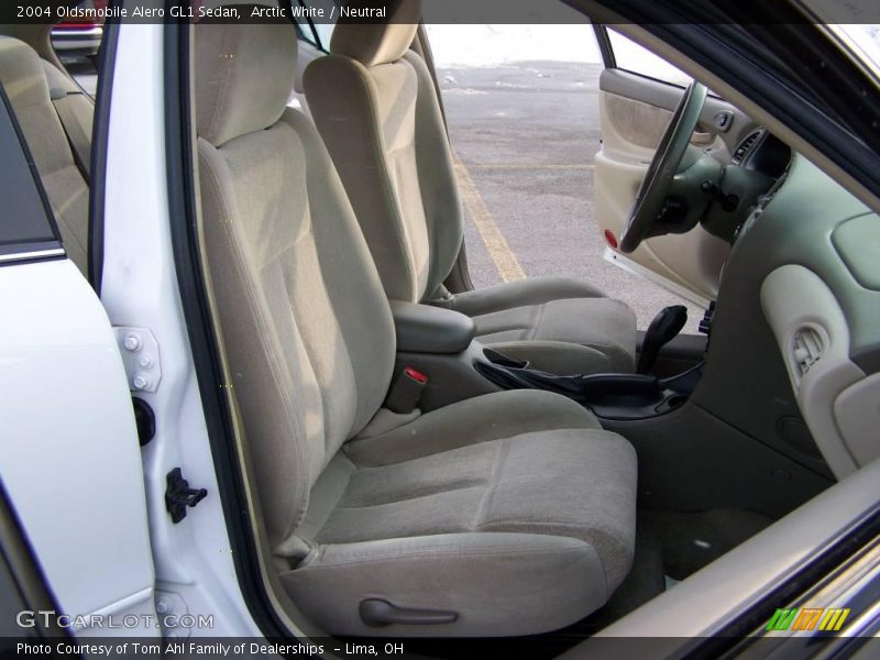 Arctic White / Neutral 2004 Oldsmobile Alero GL1 Sedan