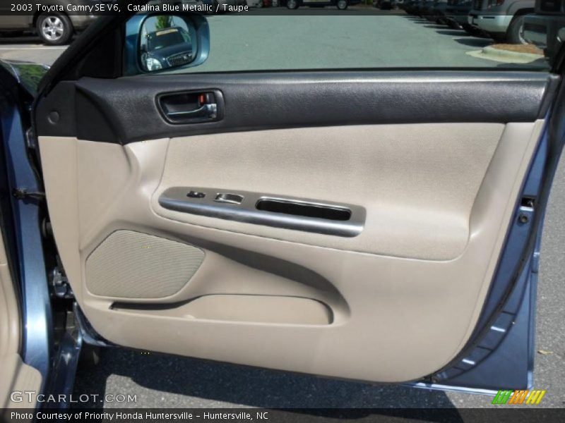 Catalina Blue Metallic / Taupe 2003 Toyota Camry SE V6