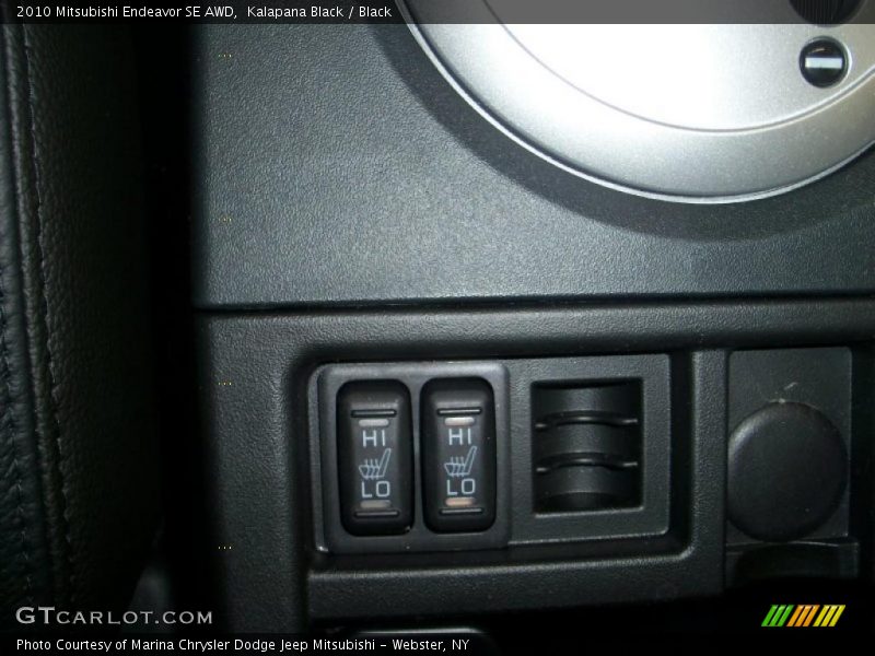 Kalapana Black / Black 2010 Mitsubishi Endeavor SE AWD