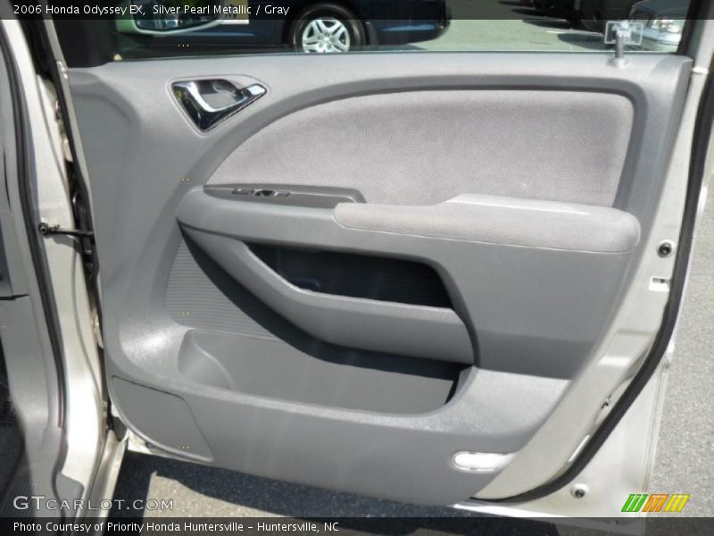 Silver Pearl Metallic / Gray 2006 Honda Odyssey EX