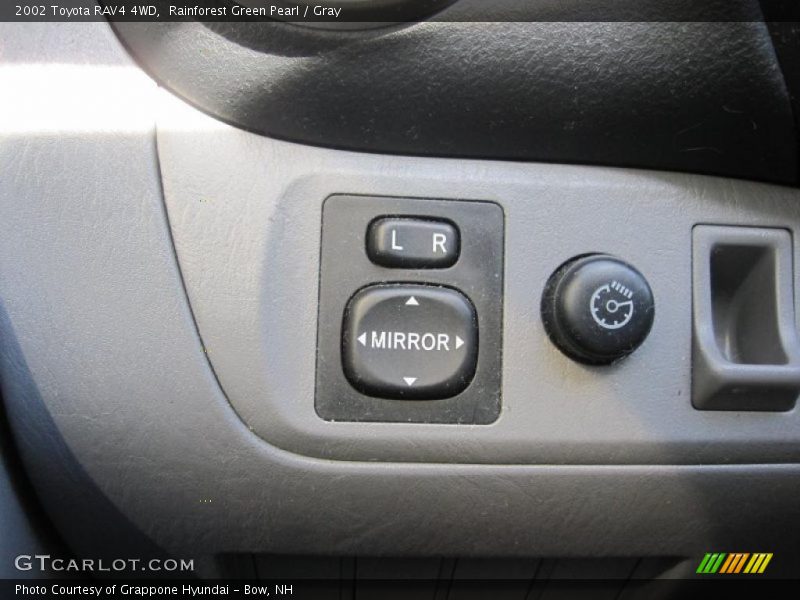 Rainforest Green Pearl / Gray 2002 Toyota RAV4 4WD