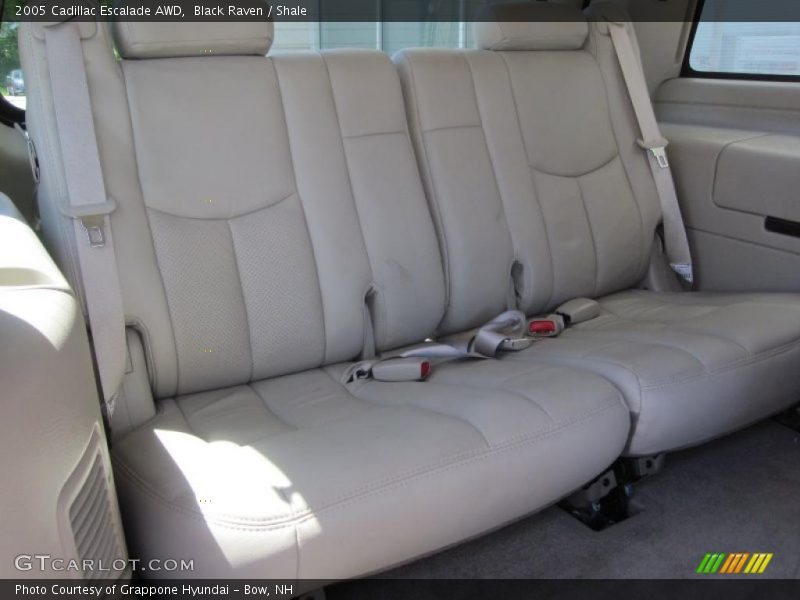 Black Raven / Shale 2005 Cadillac Escalade AWD