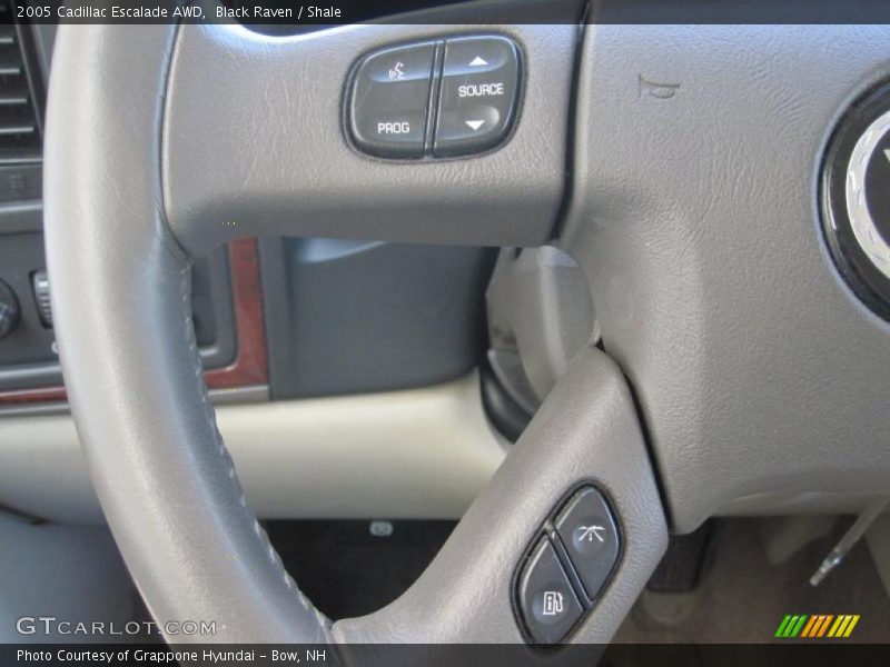 Black Raven / Shale 2005 Cadillac Escalade AWD